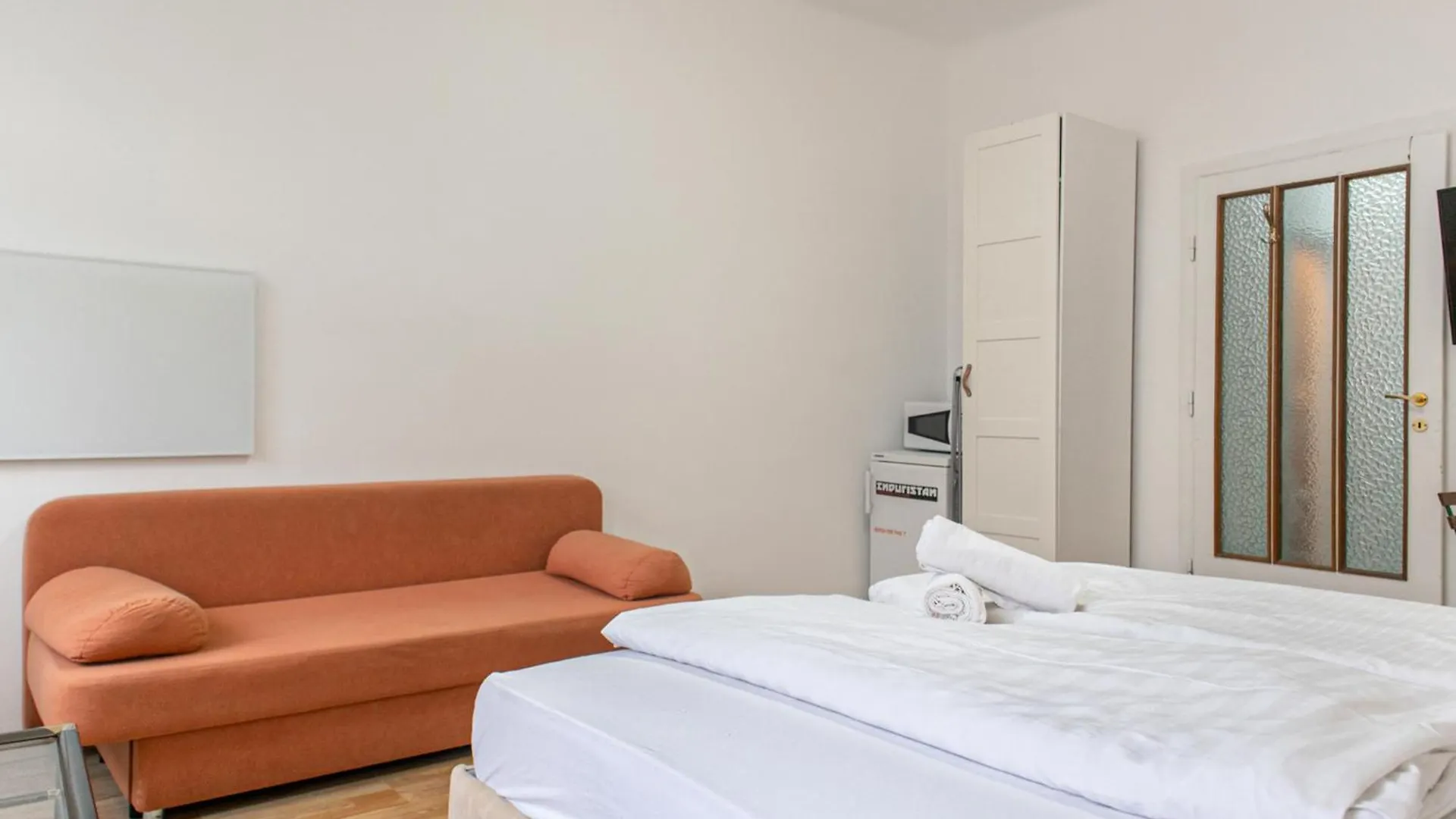 Appartamento Budget City Stay - Near Wiener Stadthalle Ideal For Longstays