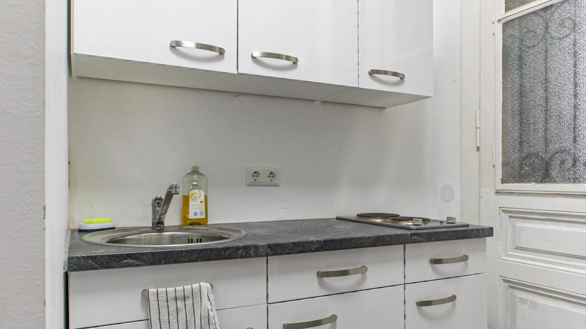 Appartamento Budget City Stay - Near Wiener Stadthalle Ideal For Longstays